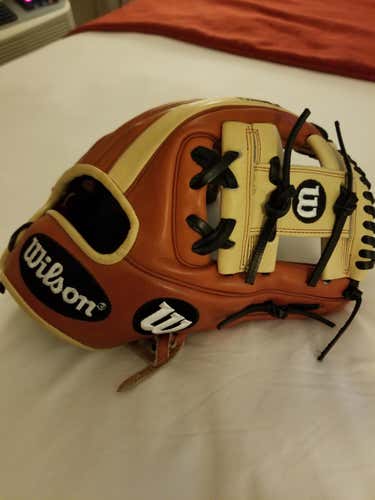 NWT Wilson 2018 A2K 1786 Glove
