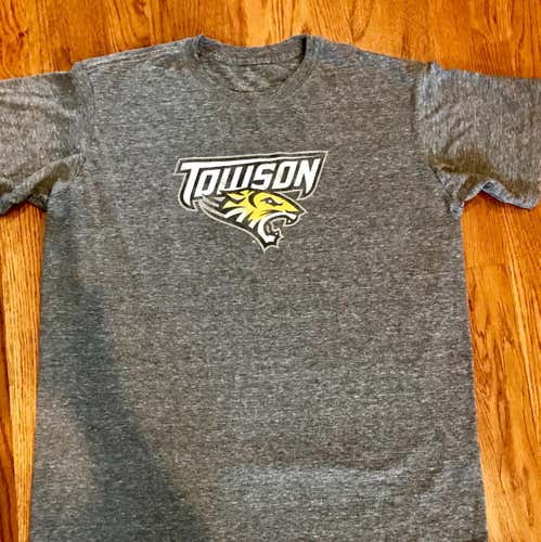 Towson T-shirt Fanatics Adult Size X-large