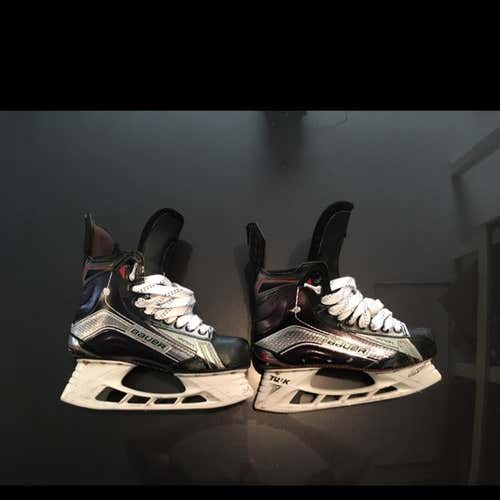 Bauer 1x With Custom Black Tongues, Custom Eye Lits, And Custom Liner