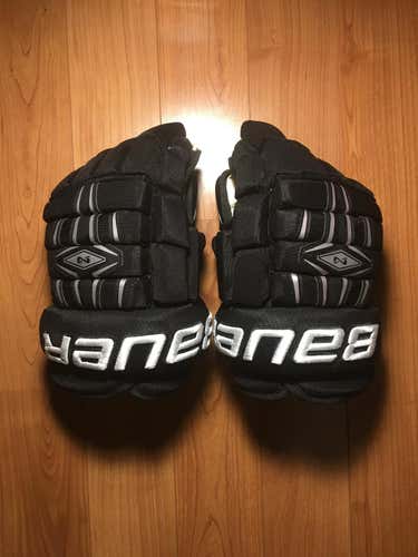 Bauer Nexus 800 Gloves 14" Senior Black