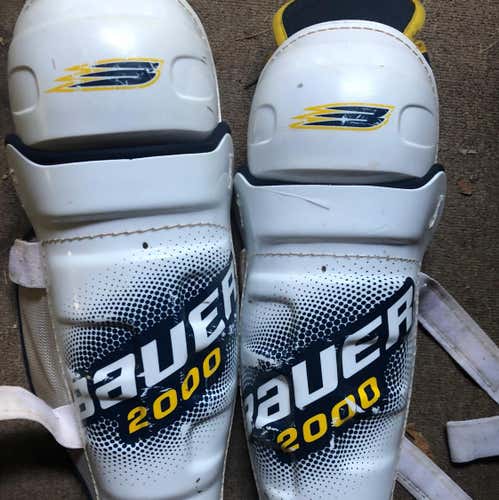 Bauer 2200 15”Shin pads