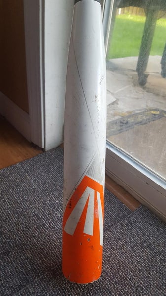 Easton Mako Bat