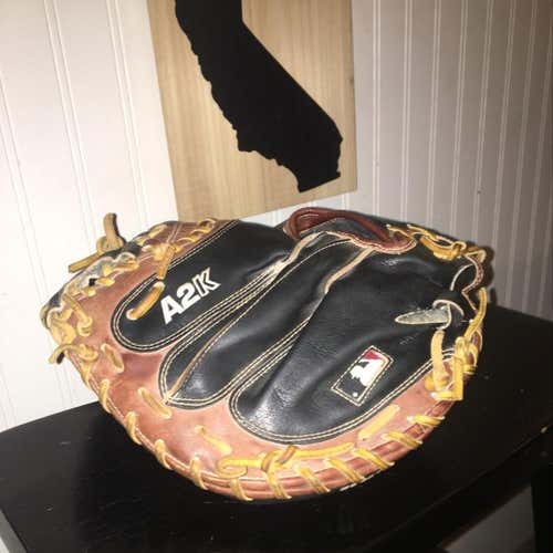 Wilson A2K Catchers Mitt 32.5 Pudge Model 1791
