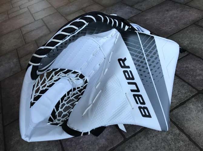 NEW Bauer 1X Goal Glove