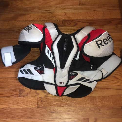 Reebok 18K Hockey Shoulder Pads White Senior Medium