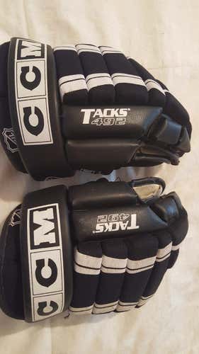 CCM Tacks 492 Gloves Junior