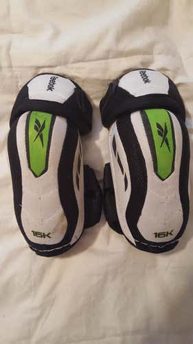 Reebok 16K Elbow Pads Junior Small