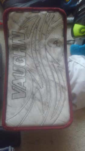 Vaughn V4 7600 Goalie Blocker