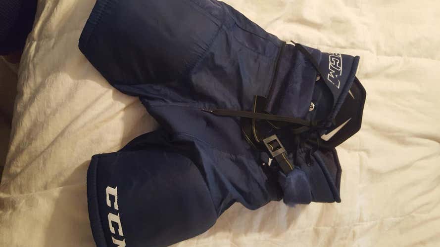 CCM Pants Youth Medium Navy Blue