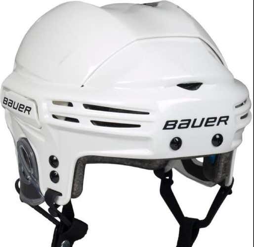 Bauer 7500 Hockey Helmet