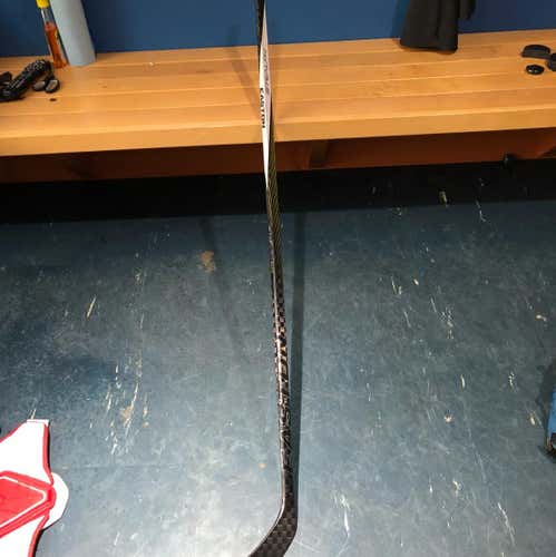Used Intermediate Easton CX Lefty E28 Curve