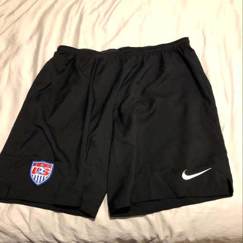 Nike Team USA Training Shorts XL