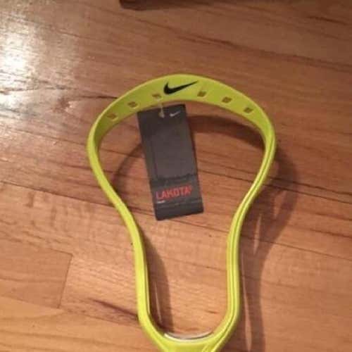 BNWT Lakota U SEBD OFFERS