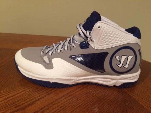 Warrior Turf Shoes 9.5 - new