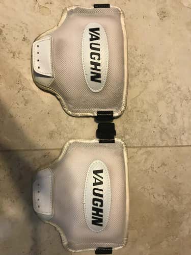 Vaughn Hockey Goalie Thigh Guards Boards