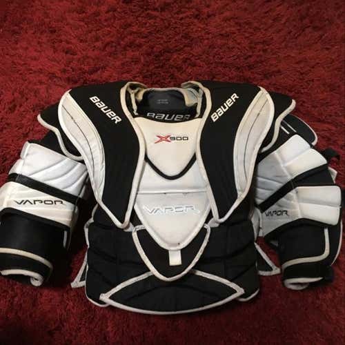 Bauer X900 Senior Chest Protecter