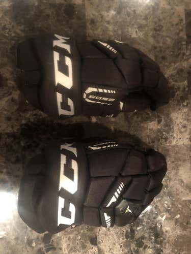 CCM Tacks 6052 Gloves 15