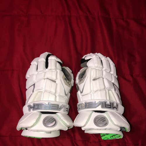 Maverick M4 Gloves