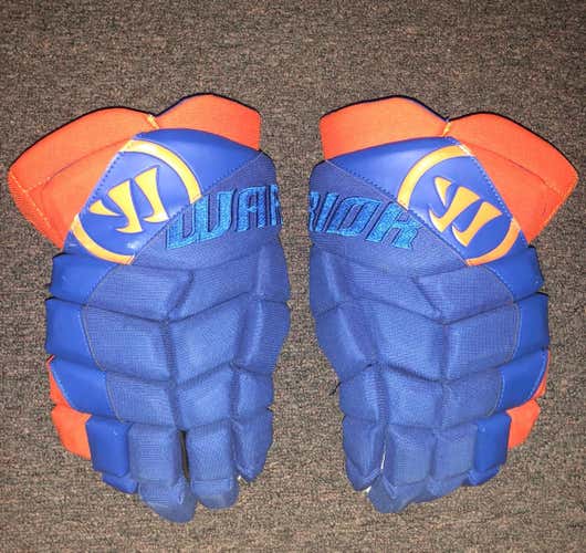 Used Warrior Koncept Senior Gloves