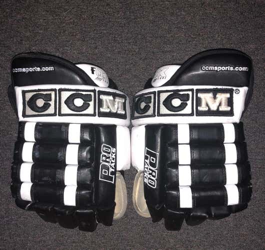 Used CCM Pro Tacks Senior Gloves
