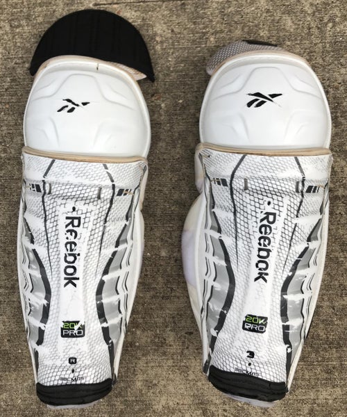 Reebok 20K Pro 15" Shin Guards / Pads 2520