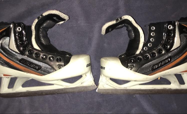 Bauer Elite Goalie Skates Size 5D. ID-5