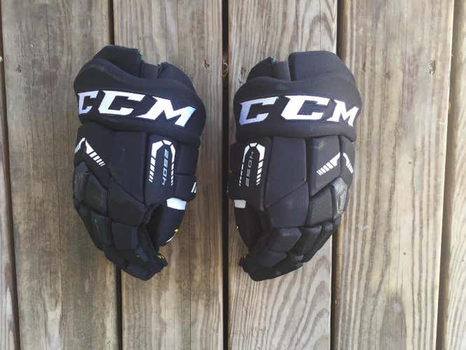 CCM Tacks 4052 Gloves