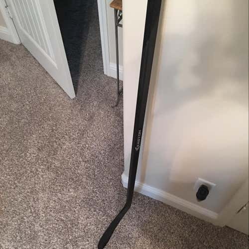 Easton 2-piece NAHL Team stock