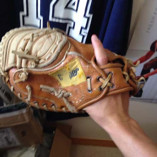Cooper Left Handed Catchers Mitt
