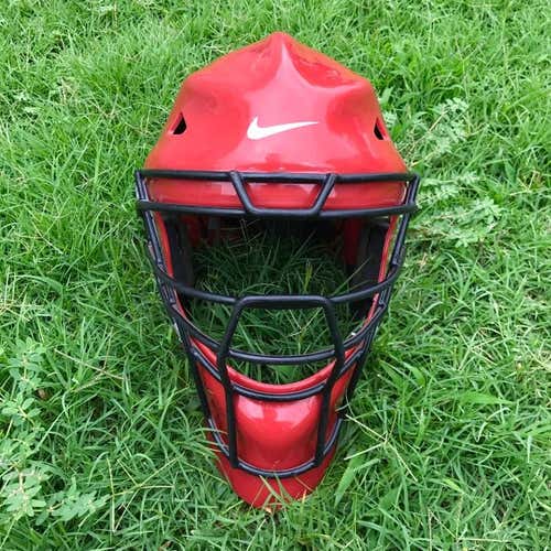 NIKE CATCHERS HELMET