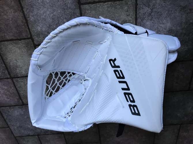 NEW Bauer 1X Goal Glove
