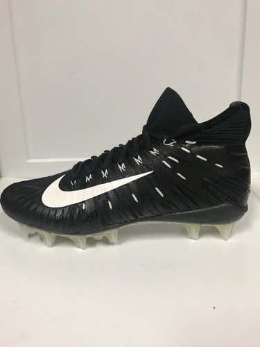 NEW NIKE ALPHA MENACE ELITE CLEATS BLACK/WHITE SIZE 11.5