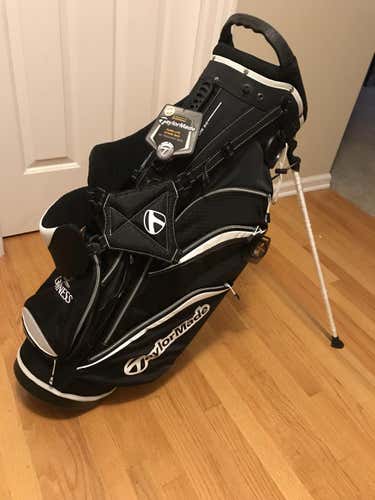 New TaylorMade Guiness Golf Bag