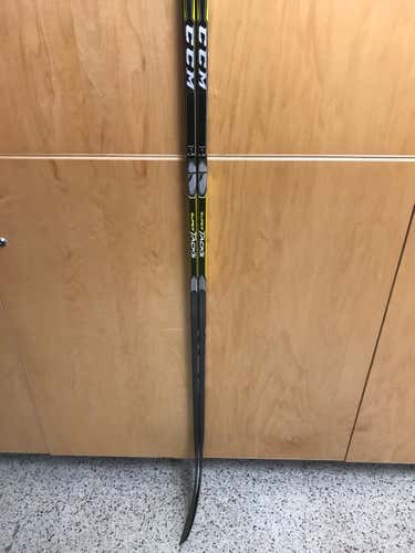 * 2 Pack USED CCM Super Tacks Stick Left 85 - P90 Curve