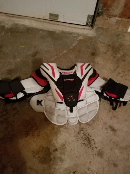 Vaughn Goalie Chest Protector Senior - Vision 9400