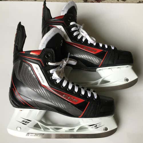 Custom Pro Stock CCM Jetspeed Player Skates - Size 7 3/4