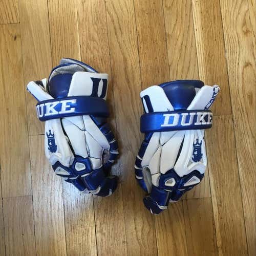 Duke Team Issued Brine King V Gloves