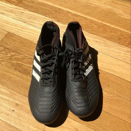 Lightly Used Adidas Predator Soccer Cleats - Size 6.5 SA18