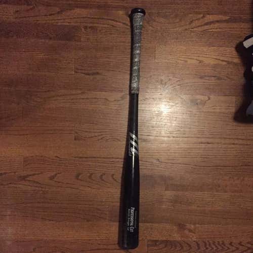 Used Marruci Pro Cut Wood Bat 32/29