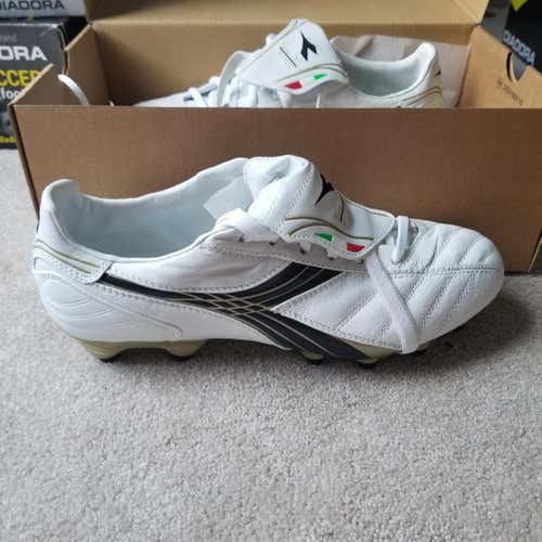 Brand New Diadora LX KII MG 14 Soccer Cleat Size 8.5