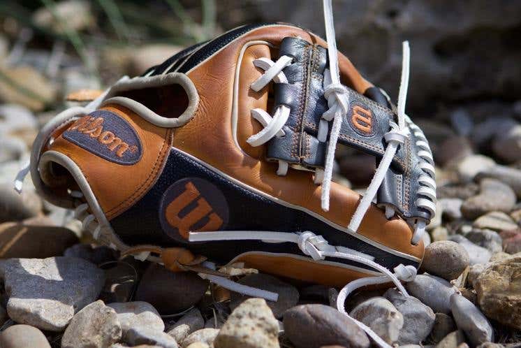 Limited Edition Wilson A2000