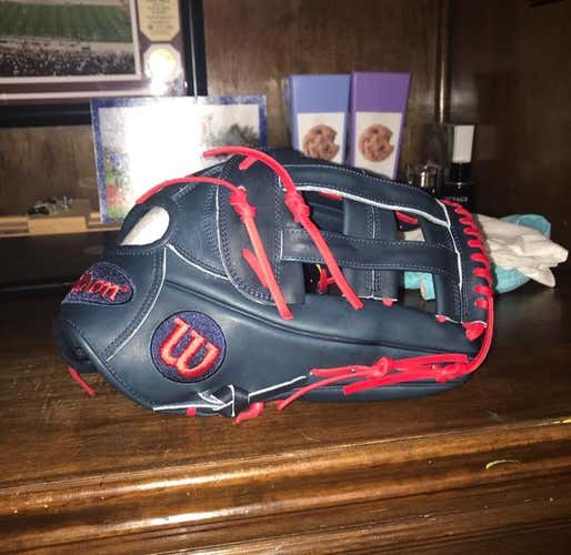 Wilson A2000 GOTM