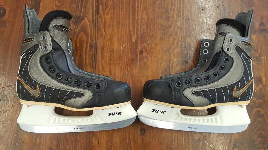 Nike Ignite 7 Skates Junior Size 3.5
