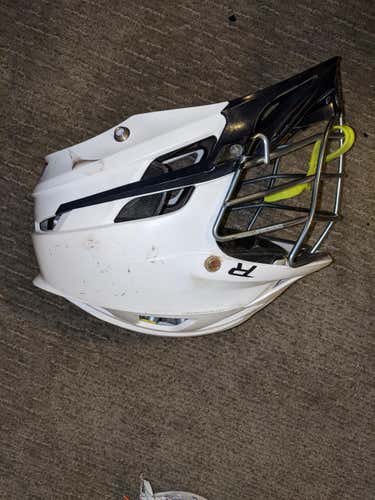Used Cascade R Helmet Adult