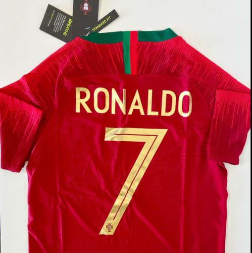 RONALDO PORTUGAL NIKE HOME PLAYER JERSEY