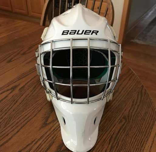 Bauer NME 4 Goalie Mask (Medium)