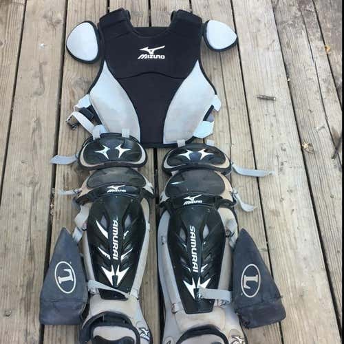 Mizuno Samurai Catchers Gear