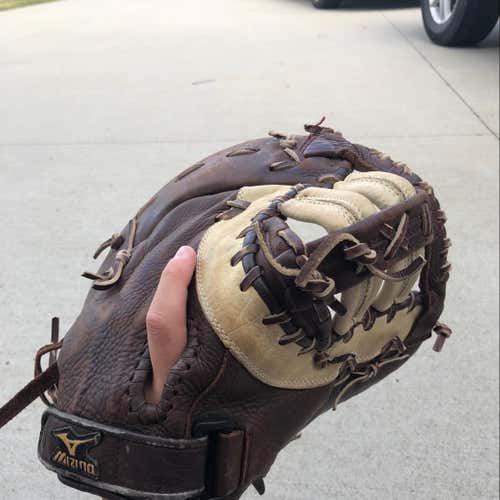 Mizuno First Base Mitt