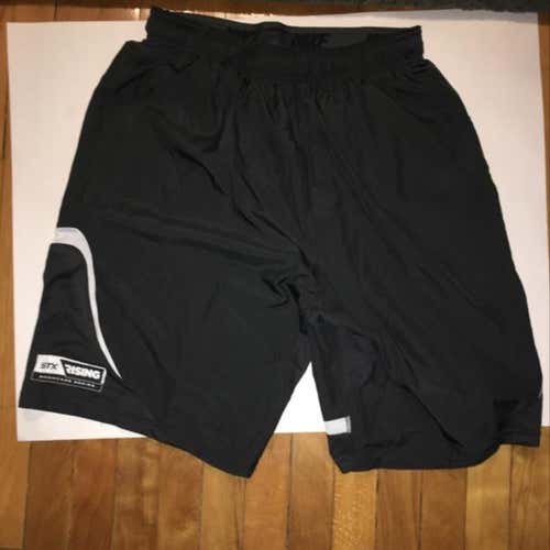 Large STX D1 Rising Shorts