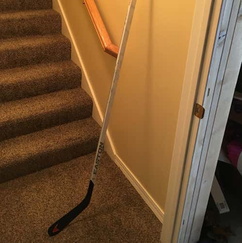 Easton Mako Hall Curve